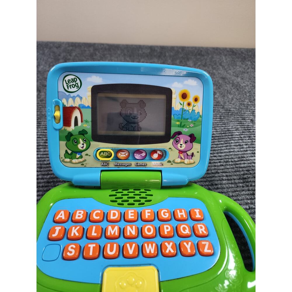 Leap Frog "My Own Laptop" Letters/Animals Vocab Literacy 16 Songs Tested Works - Picture 2 of 7